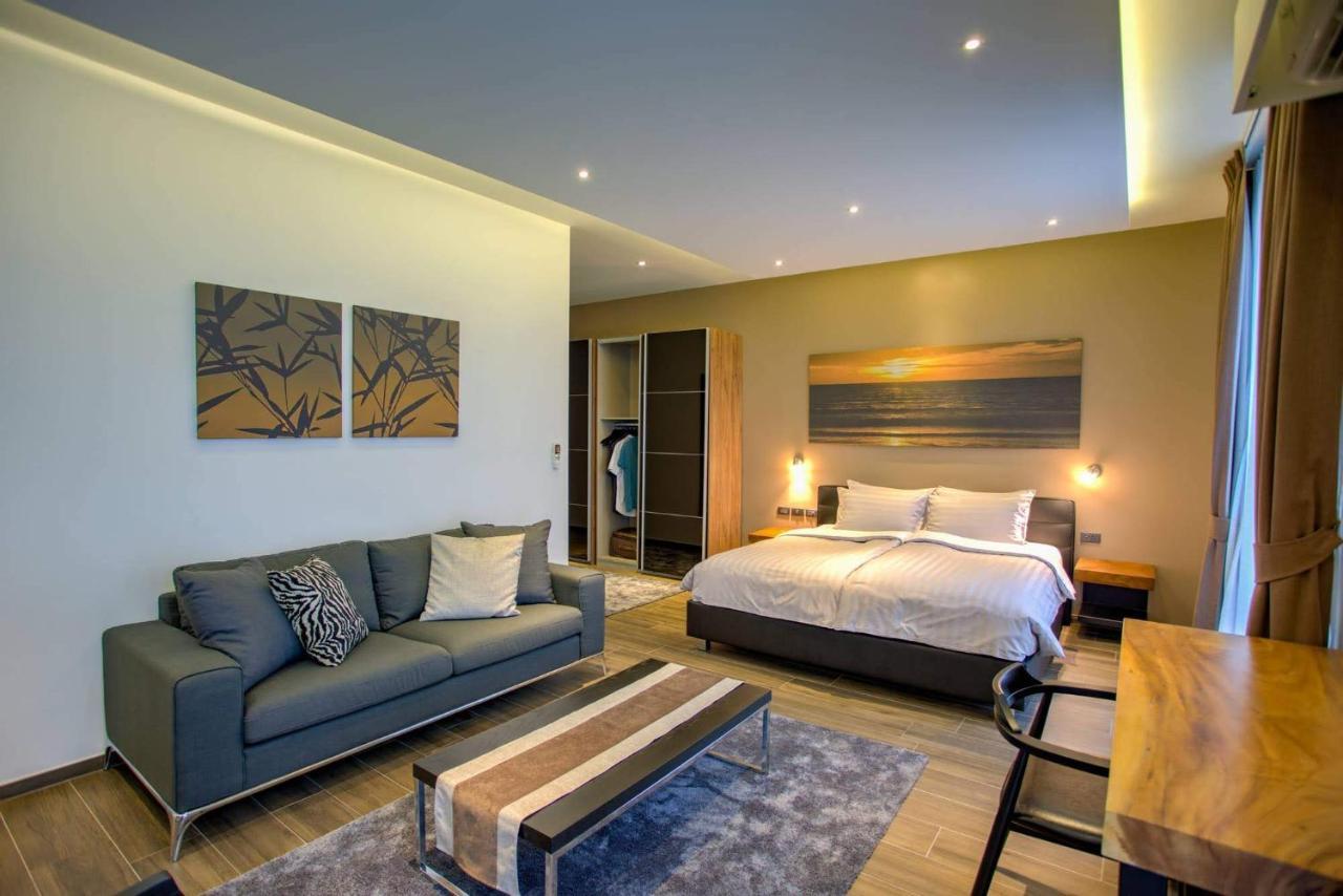 Ocean Rock Kalim Lejlighedshotel Patong Eksteriør billede